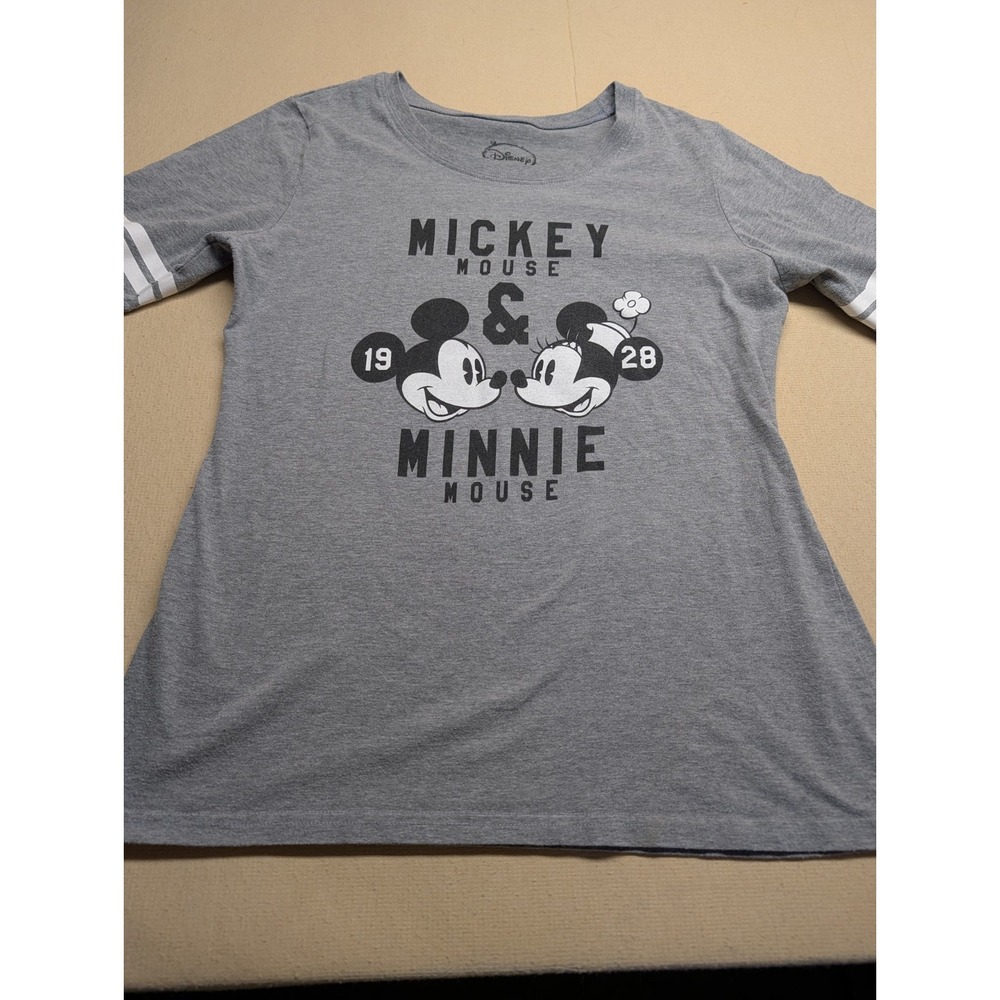 Disney Girls Size XL 15-17 T Shirt Gray Cotton Blend
